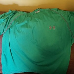 Under Armour Heat Gear t-shirt